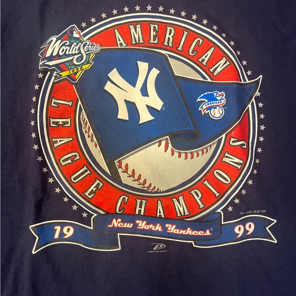 VINTAGE 1999 YANKEES WORLD SERIES T SHIRT - Picture 2 of 7